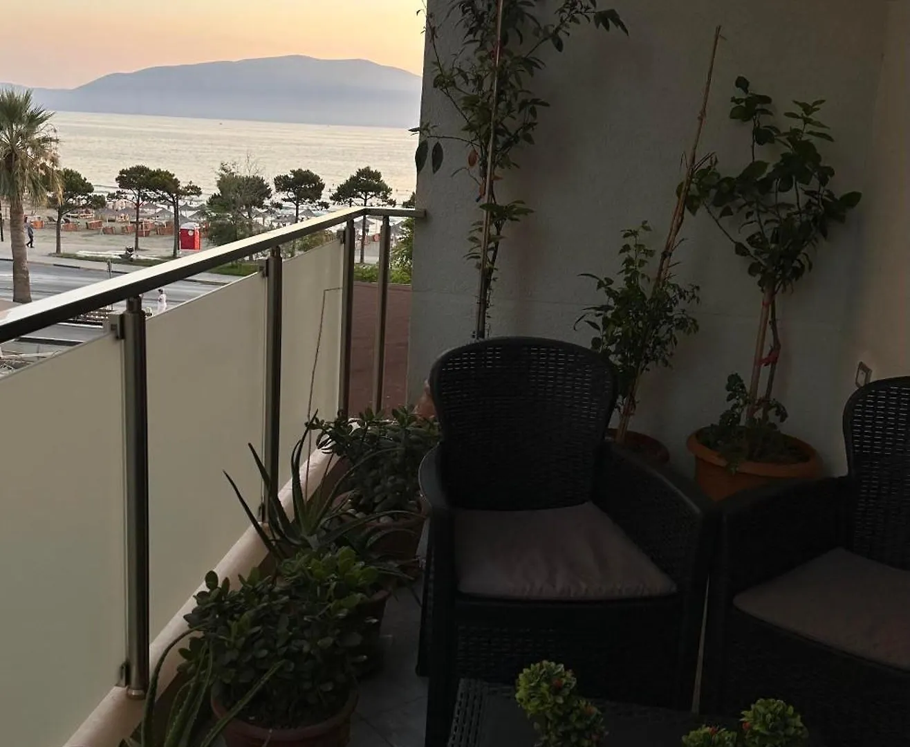 Lungomare Apartment Avlonya 0*,  Arnavutluk