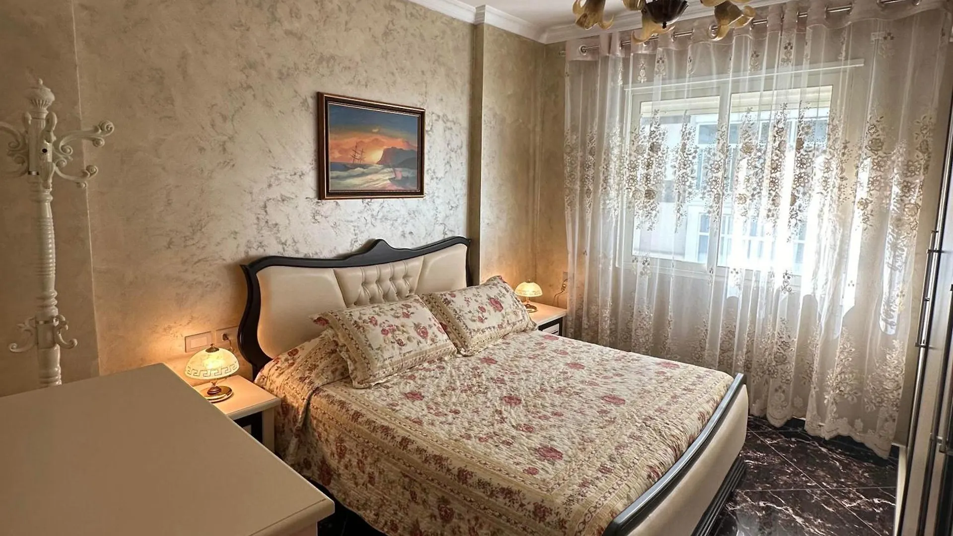Lungomare Apartment Avlonya